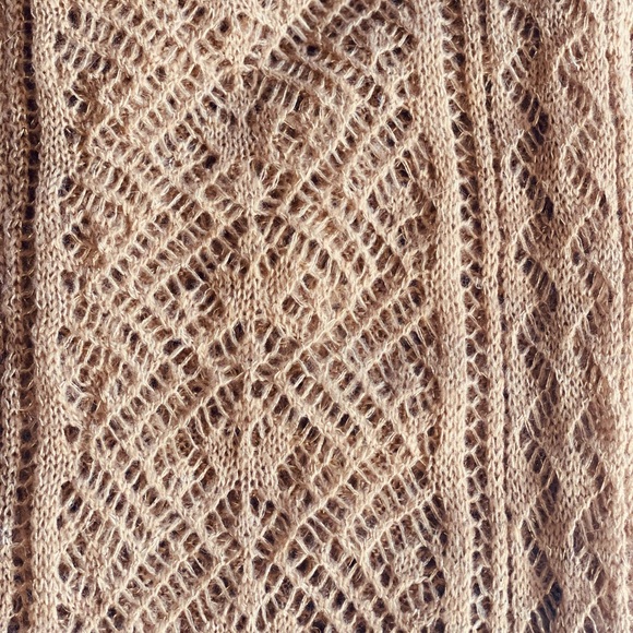 🌸 3 for $12 Women’s Infinity Scarf - Picture 2 of 2